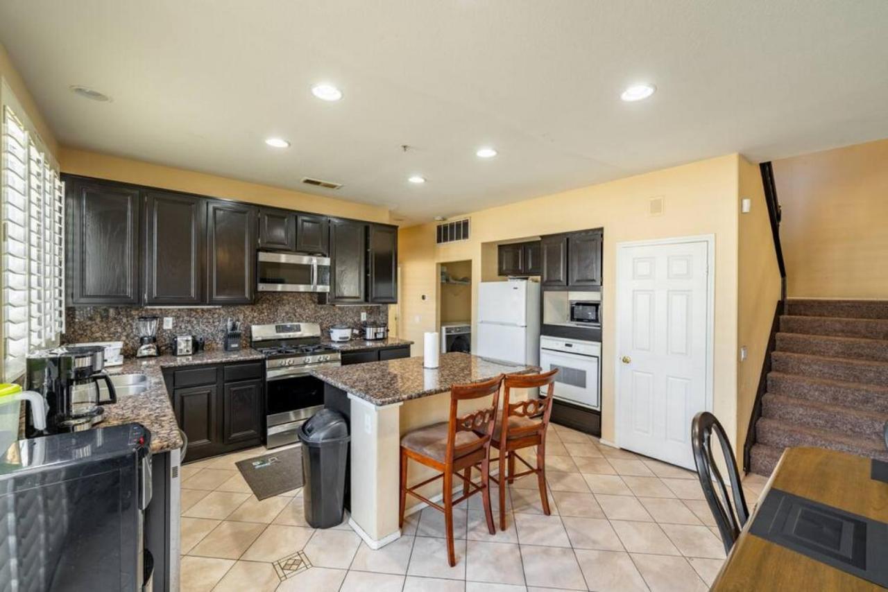 Family-Friendly 4Br Home - Spacious - Great Location Fontana Exterior foto